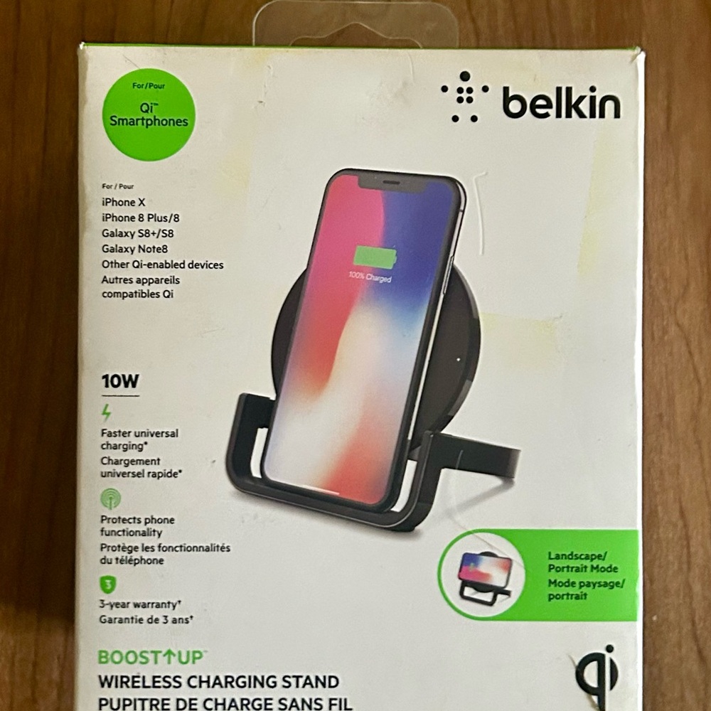 BELKIN Black Wireless Charging Stand LIKE NEW OPEN BOX